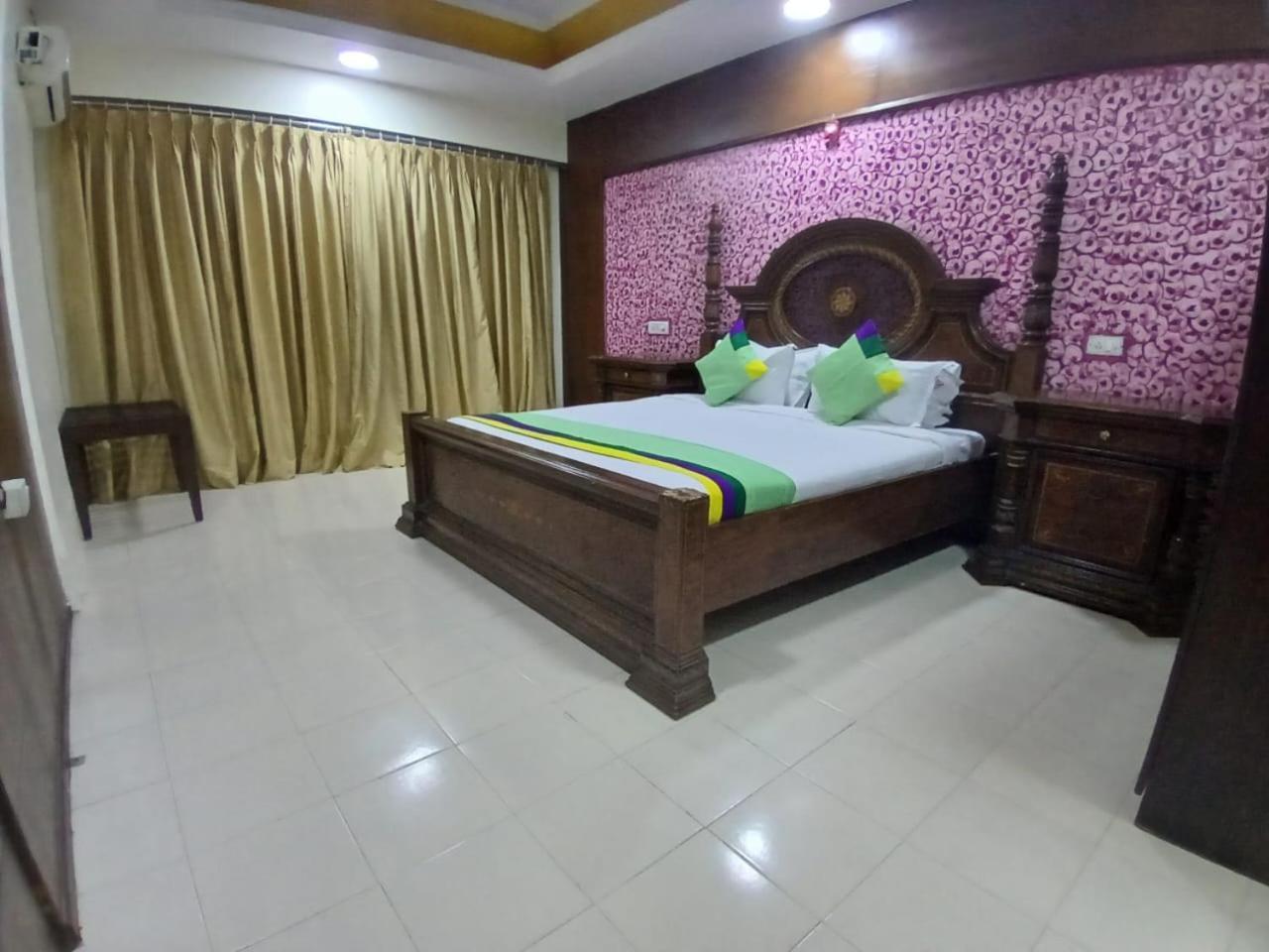 היידראבד Blossoms Room The Plaza-Luxury Collection- Lakdikapul מראה חיצוני תמונה
