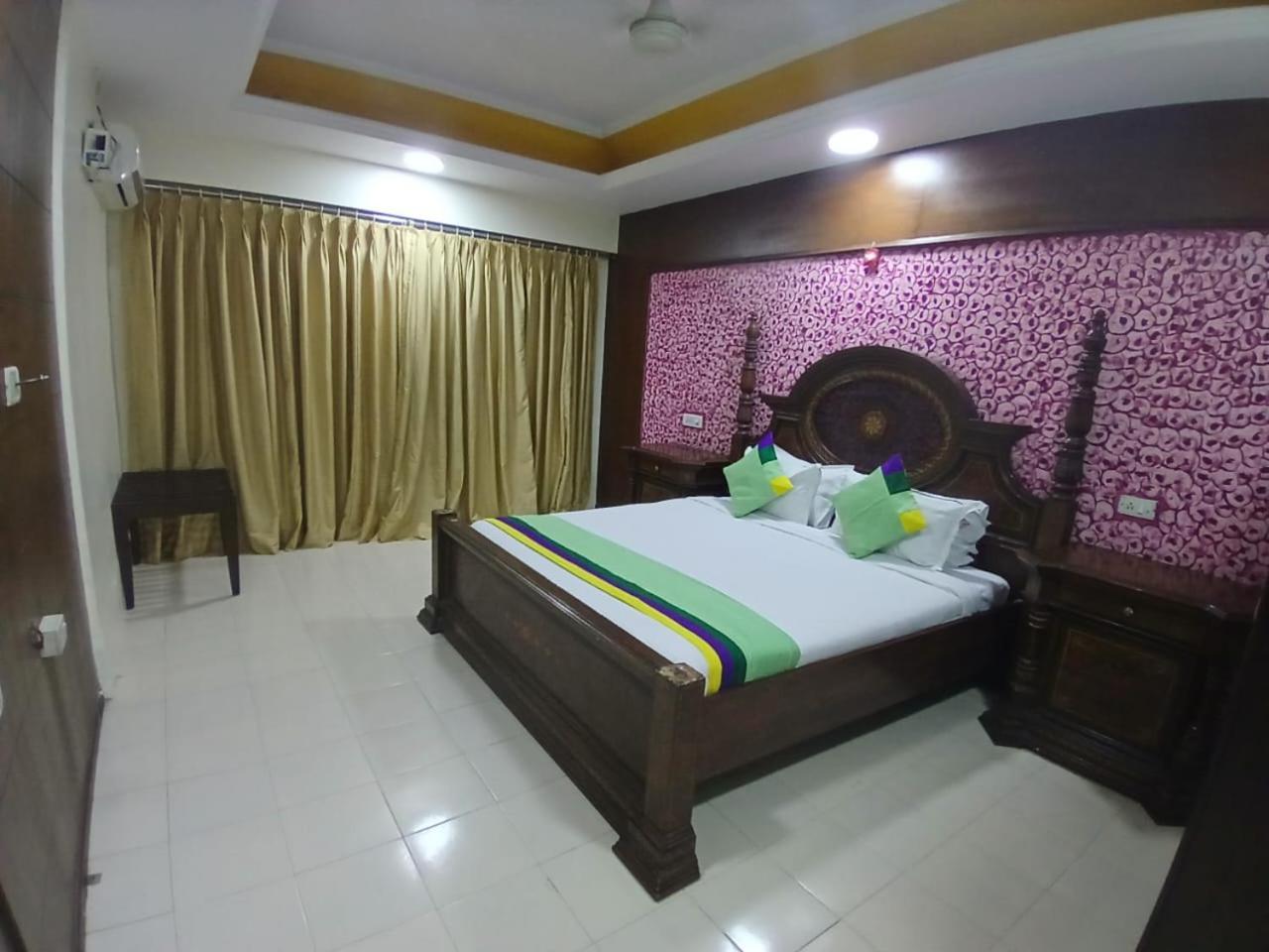היידראבד Blossoms Room The Plaza-Luxury Collection- Lakdikapul מראה חיצוני תמונה