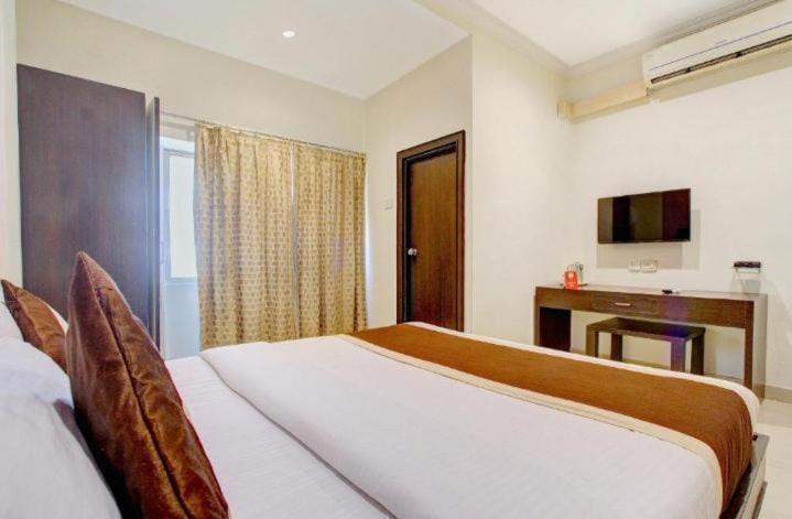 היידראבד Blossoms Room The Plaza-Luxury Collection- Lakdikapul מראה חיצוני תמונה